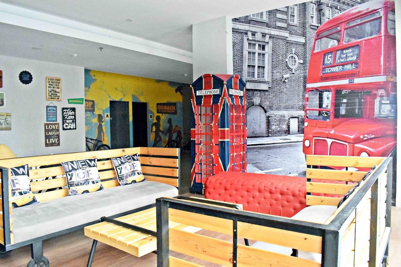 Meotel Purwokerto Exteriör bild