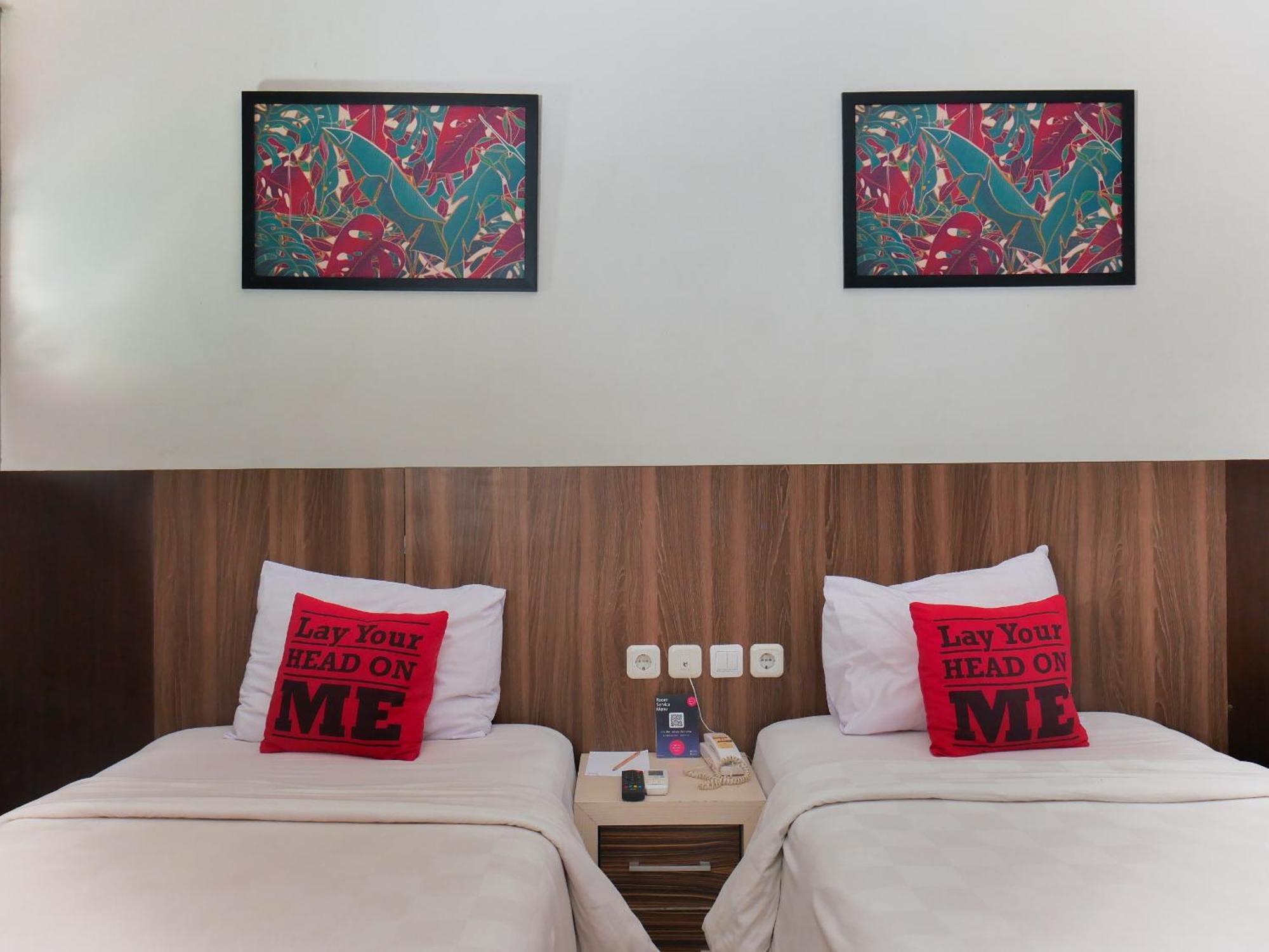 Meotel Purwokerto Exteriör bild